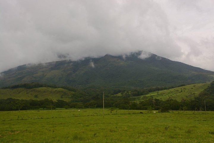 MIRAVALLES VOLCANO