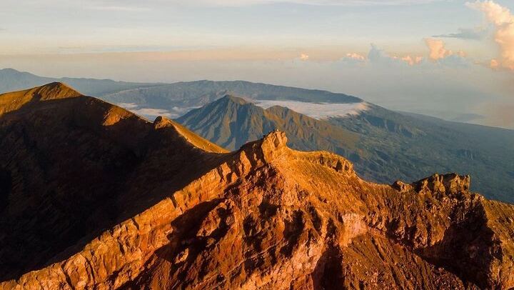 Mount Agung Sunrise Trekking with Local Guide