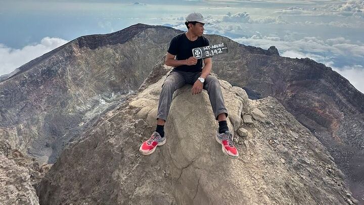 Mount Agung Sunrise Trekking to Highest Peak 3,142m And 2,900m