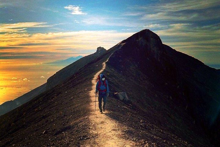 Mount Agung Sunrise Trekking With Best Local Guide