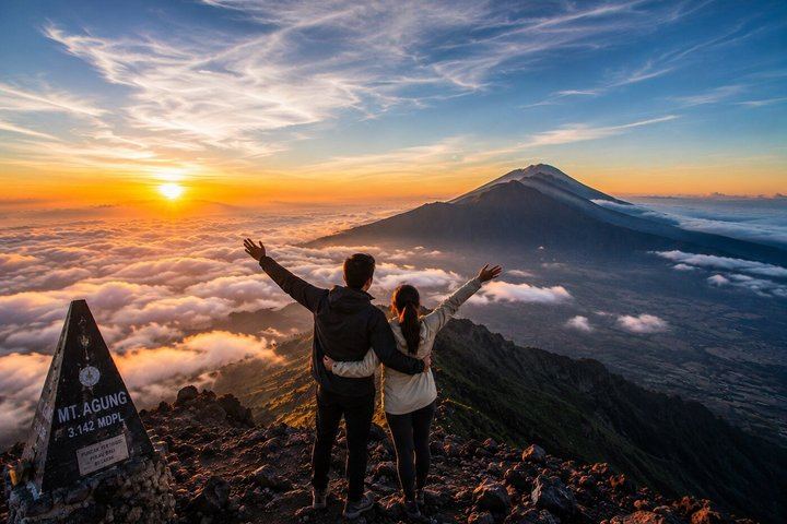 Mount Agung Sunrise Trekking With Best Local Guide