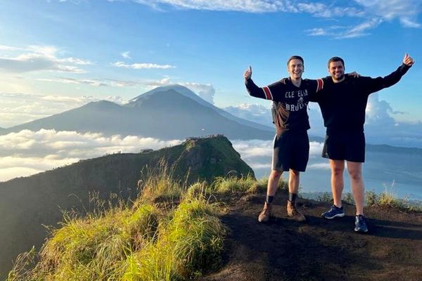 Mount Batur Sunrise: a 3:30 am Start, Torchlit Climb and a Coffee Plantation After