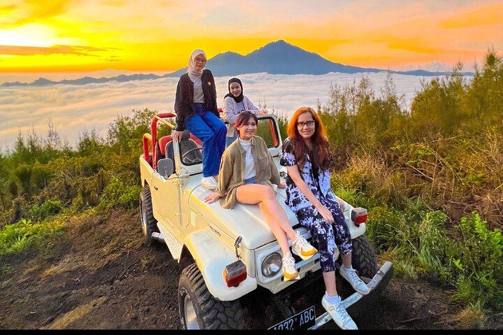 Mount Batur Sunrise Jeep Tour with Natural Hot Spring