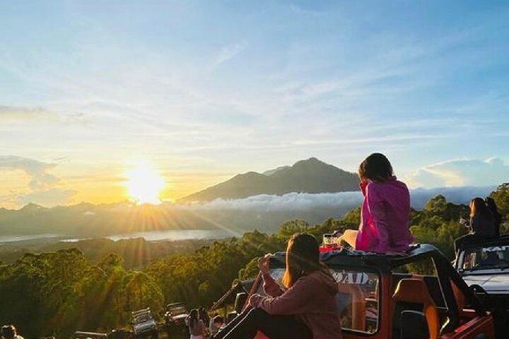 Mount Batur Sunrise Jeep Tour with Natural Hot Spring