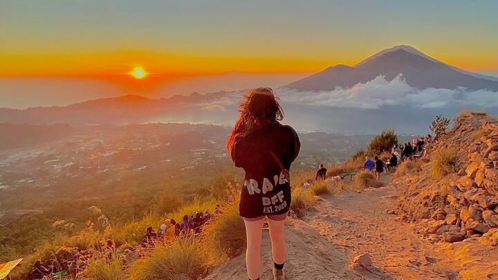 Mount Batur Sunrise Trekking with Breakfast