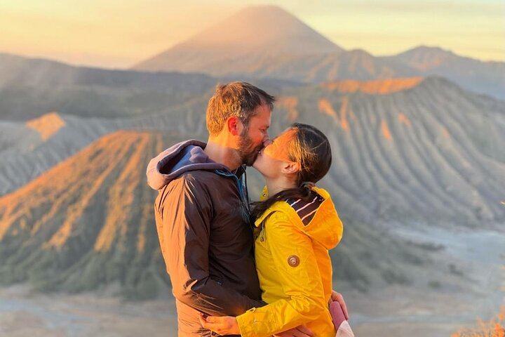 Mount Bromo Sunrise Tour from Surabaya or Malang - 1 Day