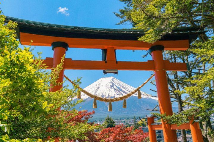 From Tokyo: Mount Fuji Sightseeing One Day Trip