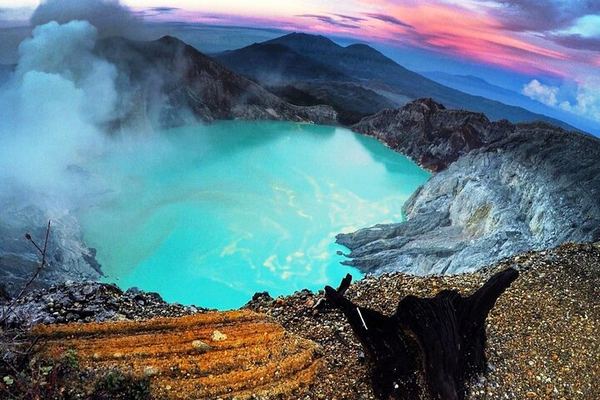Mount Ijen Blue Fire from Ubud: Overnight Drive, Ferry and the Acid Lake