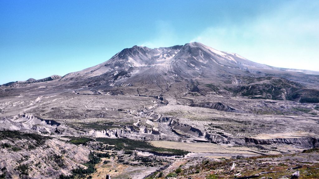 Mount St. Helens seen from the north, with the open crater left where the flank collapsed in 1980