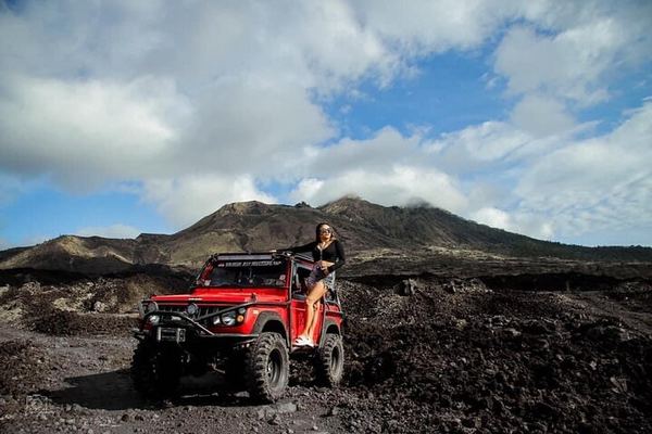 Batur 4WD Jeep over the 1843 and 1963 Lava, with a Kintamani Hot Spring