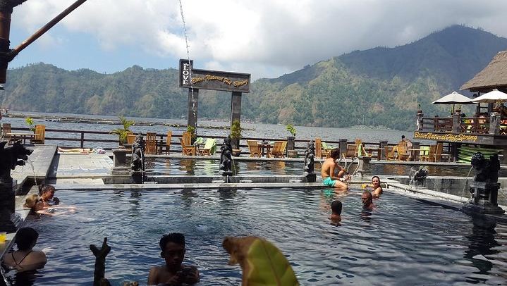 Mt Batur Sunrise, Breakfast & Natural Hot Springs