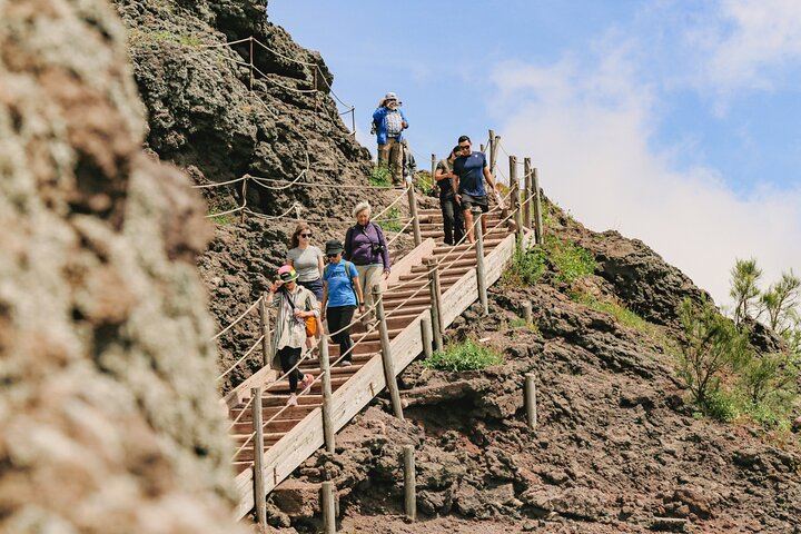 Mt. Vesuvius Free time