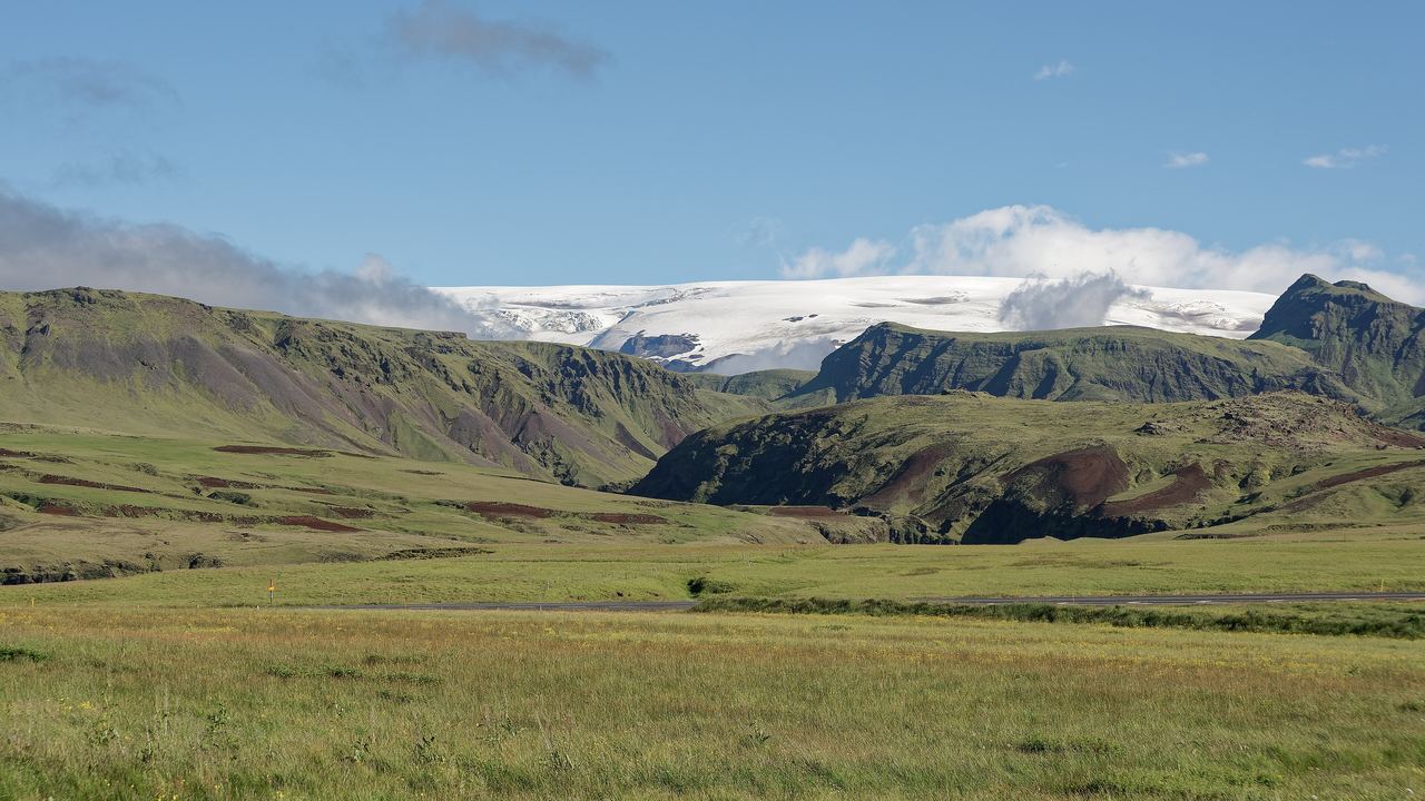 The Mýrdalsjökull ice cap in southern Iceland seen from Road 215, the glacier that covers the Katla caldera