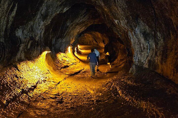 Nahuku lava tube