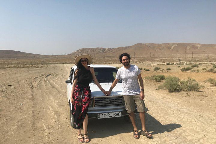 off-road to mud volcanoes