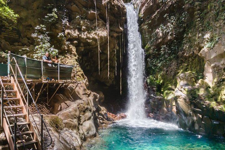 Oropendola Waterfall - Native's Way Costa Rica Tours