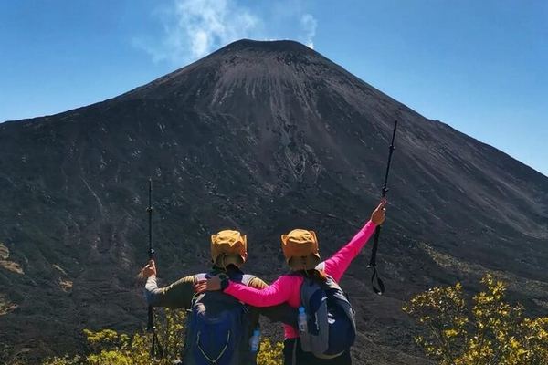 Pacaya via the Calderas Lagoon: 2.5 Hours Up, No Crater Access