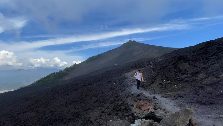 Pacaya Volcano Hike from Antigua
