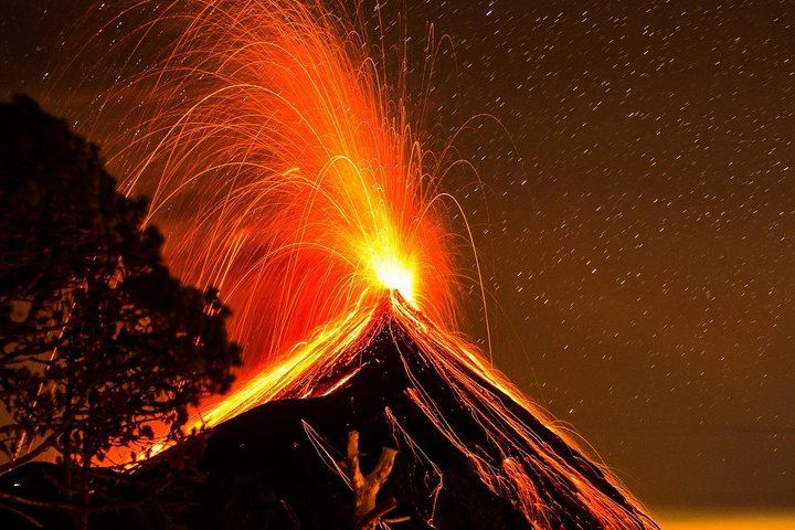 Pacaya Volcano Hikking from Guatemala City