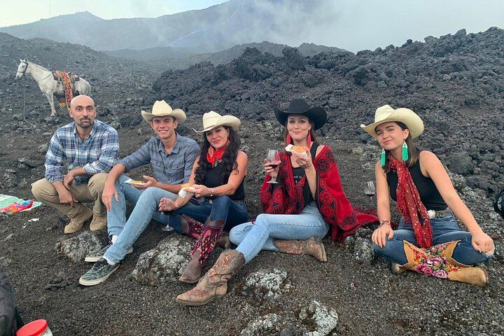 Pacaya Volcano Luxury Sunset Horseback Riding Tour/ Dinner Cooked by-Lava Chef