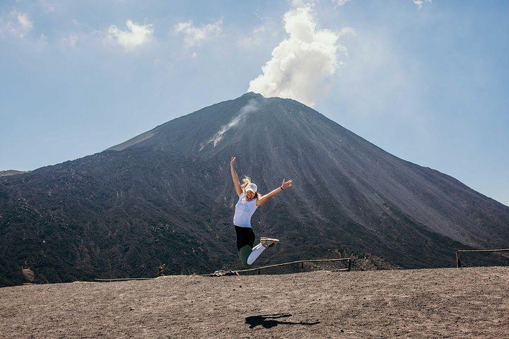 Pacaya Volcano Shared Hiking Tour