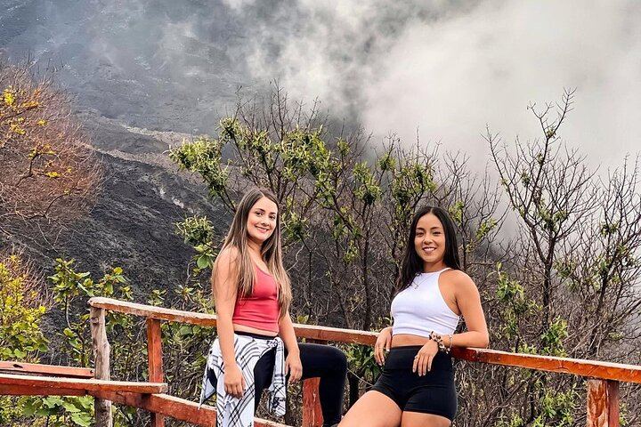 Pacaya Volcano Vistas + Enjoy Pizza Surrounded by The Volcano