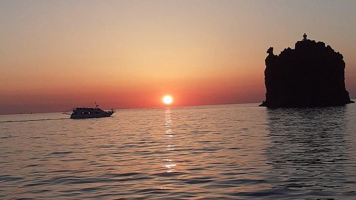 Panarea and Stromboli Boat Trip from Lipari, Sunset at Strombolicchio (2/11)