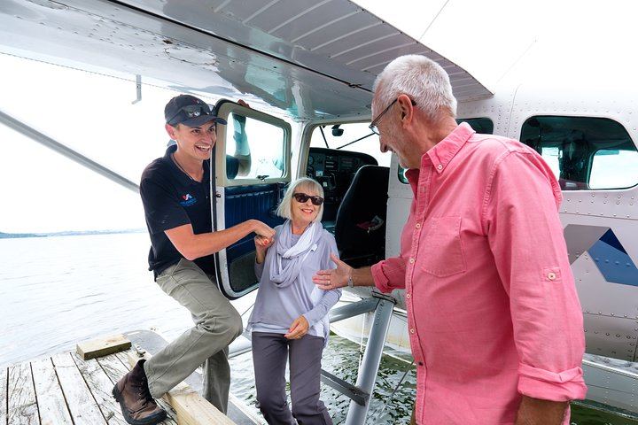 Passengers embarking/disembarking the floatplane