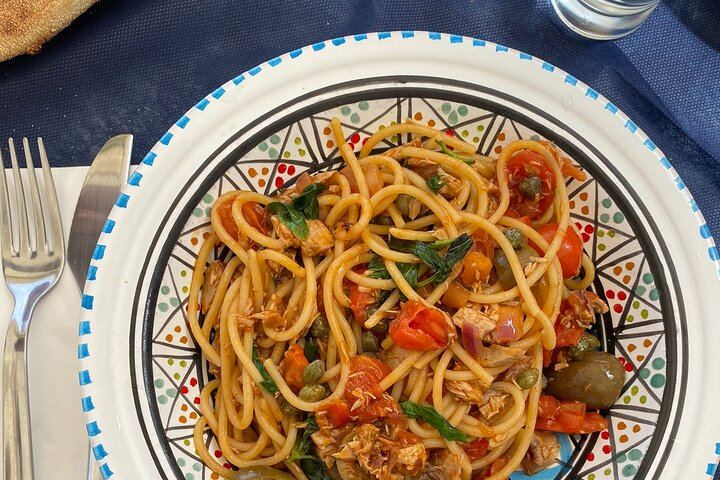 PASTA ALLA AOLIANA, TYPICAL DISH