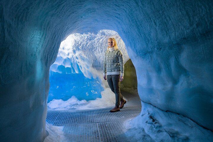 Perlan Admission - Volcano & Ice Cave, Northern Lights Experience