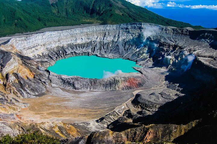 Poas Volcano + Coffee Plantations & La Paz Waterfall Gardens Trip from San Jose