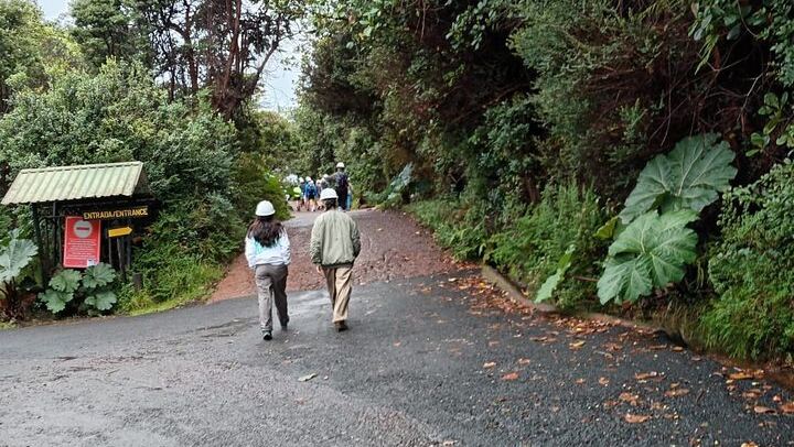 Poas Volcano guided walk to active crater