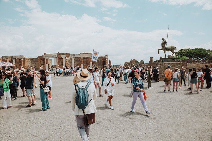 Pompeii and Mount Vesuvius Small Group Tour