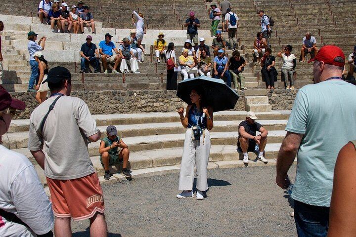 Pompeii and Vesuvius Full Guided Tour From Naples with Pizza