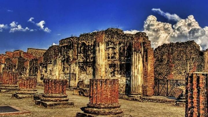 Pompeii - Basilica