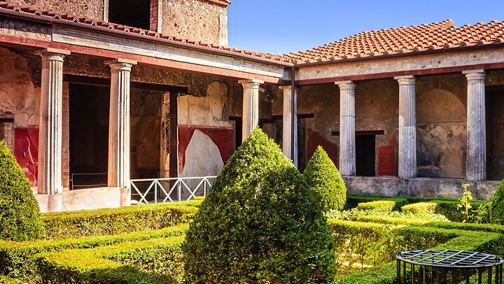 Pompeii, Herculaneum & Mt Vesuvius Private Tour from Naples