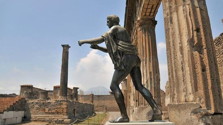 Pompeii - Temple of Apollo