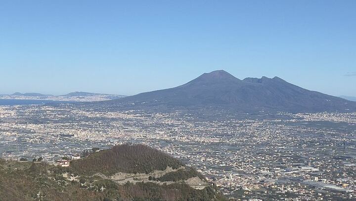 Pompeii and Vesuvius Small Group Tour from Sorrento