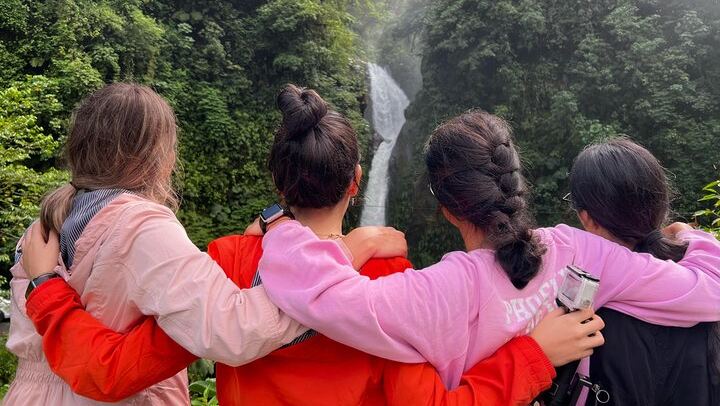 Premium Adventure from San Jose Arenal Volcano Waterfall and Thermal