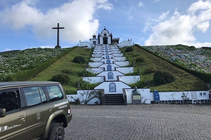 Private Full-Day 4x4 Tour to Furnas Volcano
