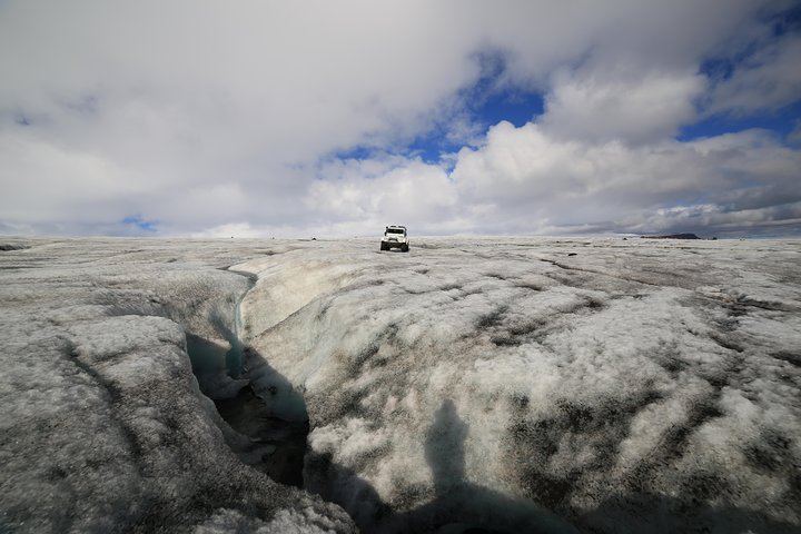 Private Golden Circle Tour by Superjeep from Reykjavik
