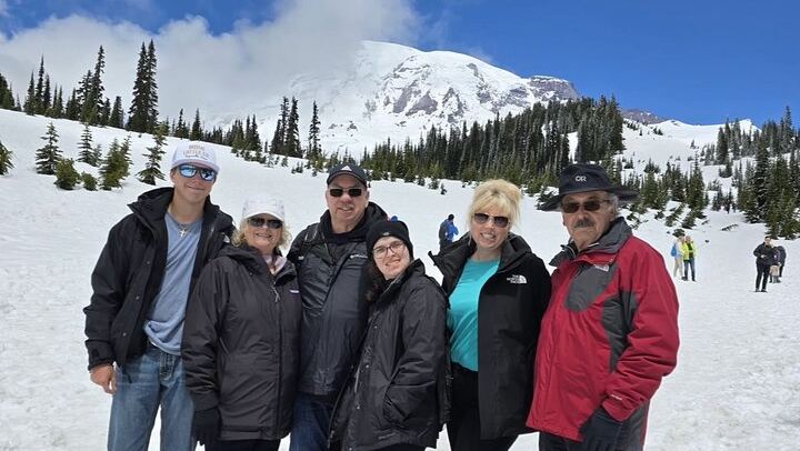 Private Mount Rainier Full Day Chauffeur Experience