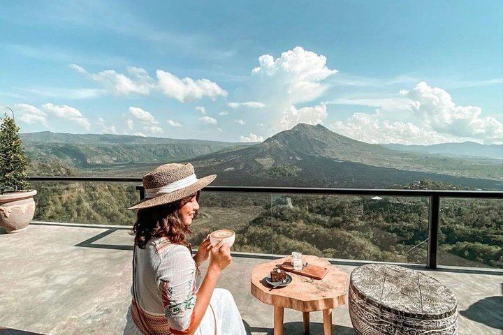 Private Mt. Batur Sunrise Jeep & Black Lava Adventure & Breakfast