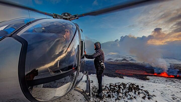 Private Reykjavik Helicopter Flight: Reykjanes Peninsula and Volcanic Landscapes