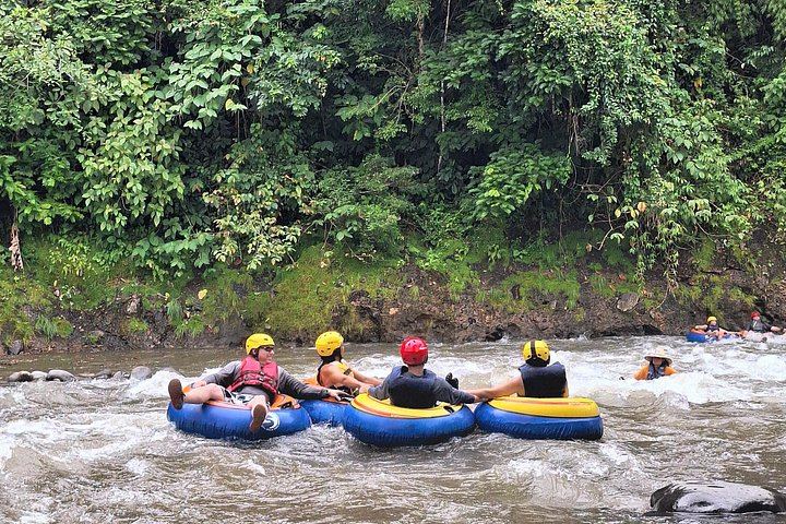 Private River Tubing in La Fortuna, from the Pink Hostel (2/5)