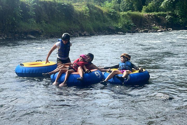 Private River Tubing in La Fortuna, from the Pink Hostel (5/5)
