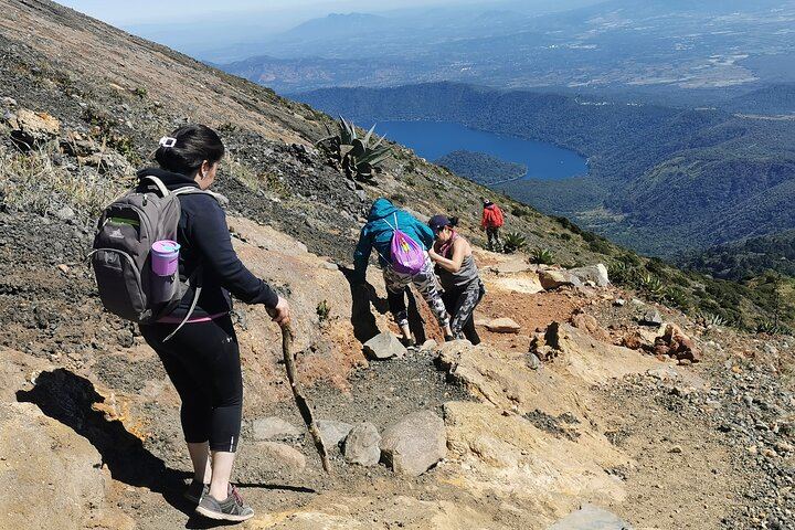 Private Santa Ana Volcano Hiking Tour + Coatepeque Lake
