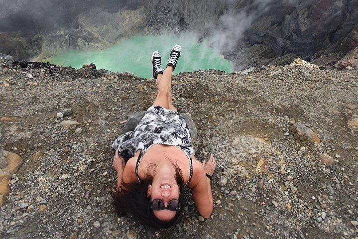 Private Santa Ana Volcano Hiking Tour + Coatepeque Lake