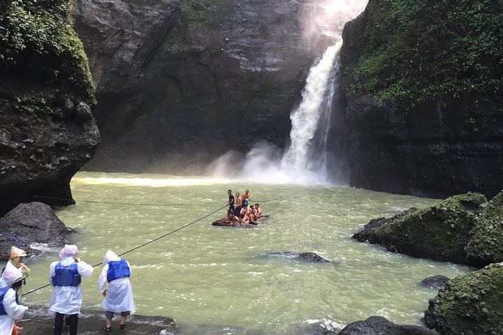 Private Tour: Tagaytay Taal Volcano View | Pagsanjan Falls (2in1)