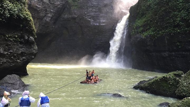 Private Tour: Tagaytay Taal Volcano View | Pagsanjan Falls (2in1)